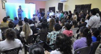 Peppo suma m�s adhesiones, recibi� apoyo de radicales de San Bernardo