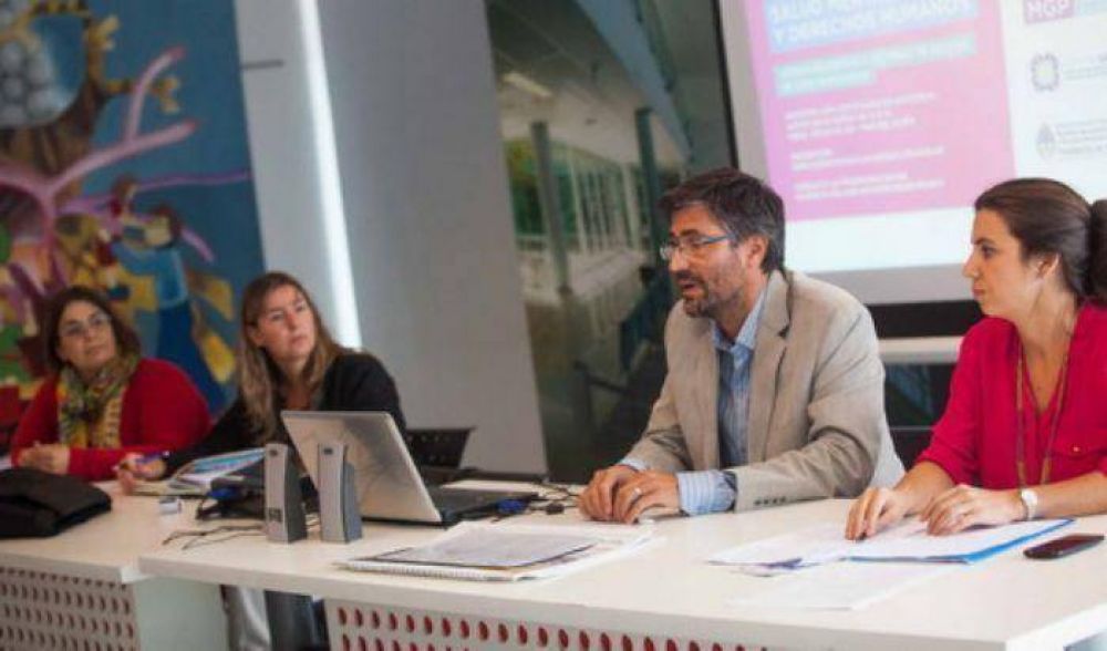 Realizan una jornada de acompa�amiento a victimas de delitos de lesa humanidad