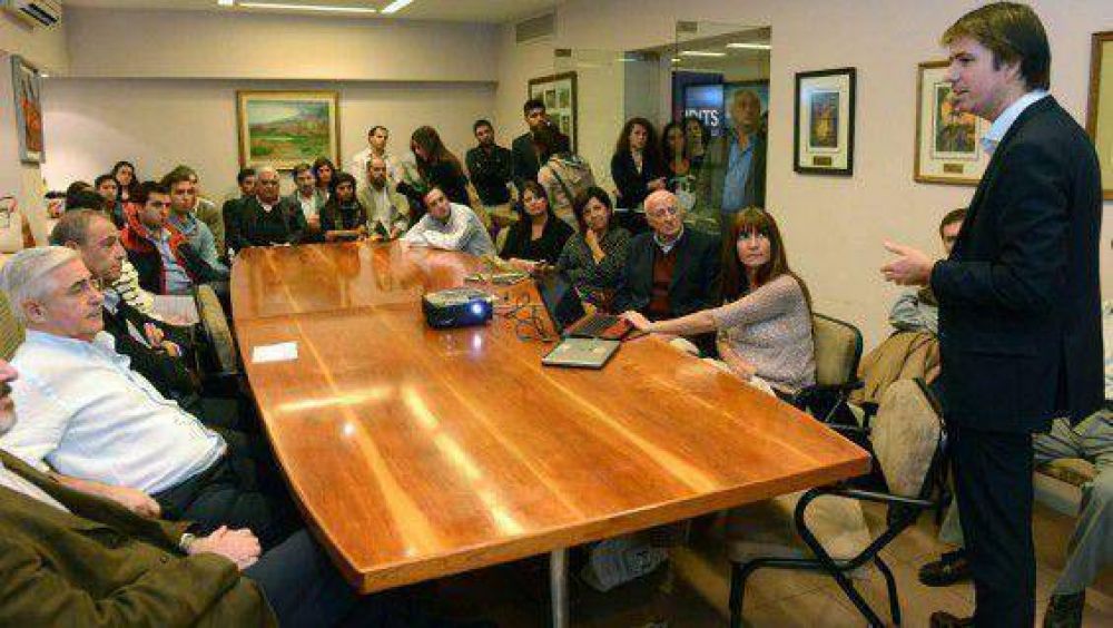 El BID lanz� en Mendoza una Red Social Empresarial