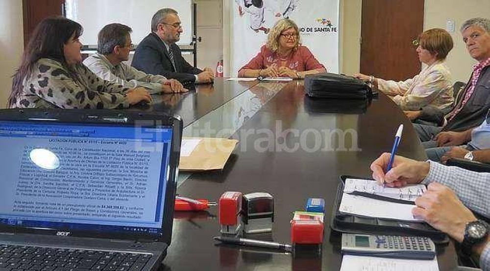 Balagu� ratific� que el aumento se pagar� la primera quincena de abril