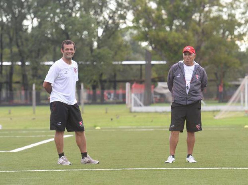 Gallego acomod� las fichas en Newell's con Tonso y Fattori como titulares