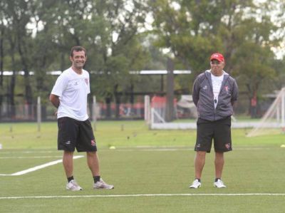 Gallego acomod� las fichas en Newell's con Tonso y Fattori como titulares