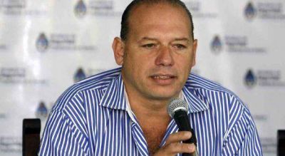 Berni se pleg� a Bossio y dijo: 