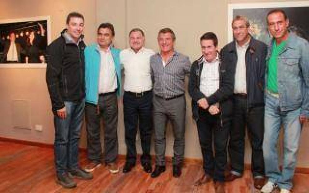 Intendentes de la Tercera criticaron a la oposici�n: 