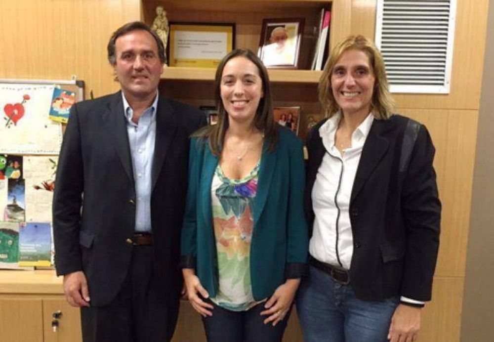 Vilma y el PRO un solo coraz�n�.Ya se muestra junto a Mar�a Eugenia Vidal y Juan Aicega 