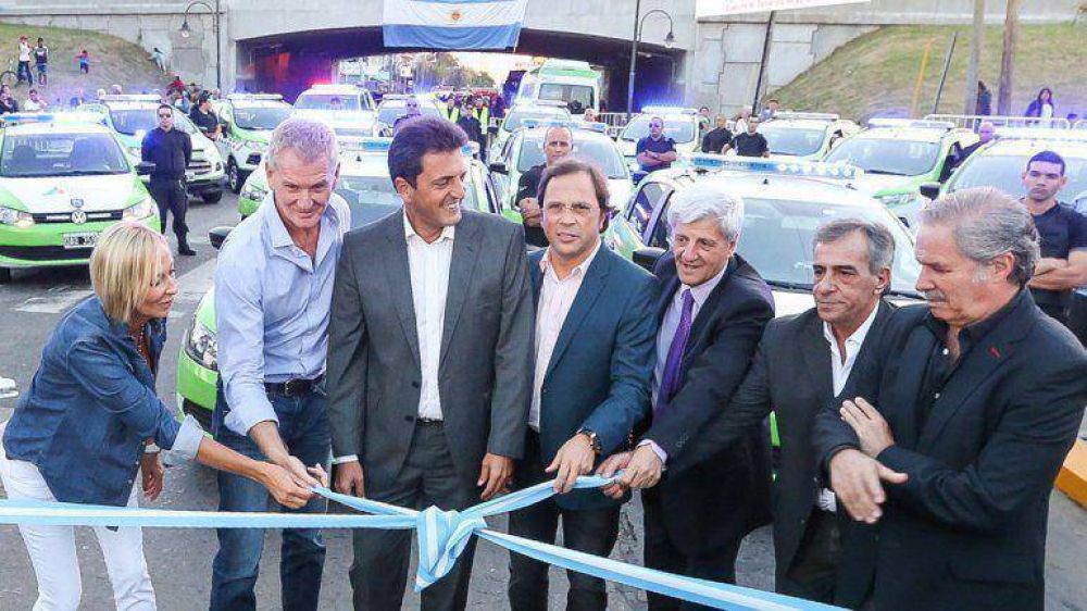 Massa reuni� a todos los candidatos para gobernador del Frente Renovador