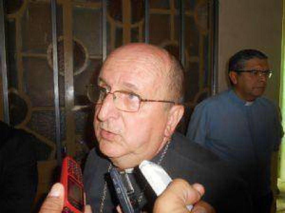 Mario Cargnello revel� que suspender� el ministerio del Cura Crespo