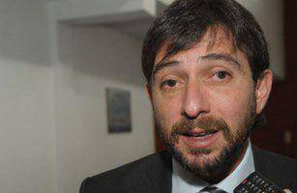 Costello: �El reclamo de UTA le compete al Gobierno Nacional�