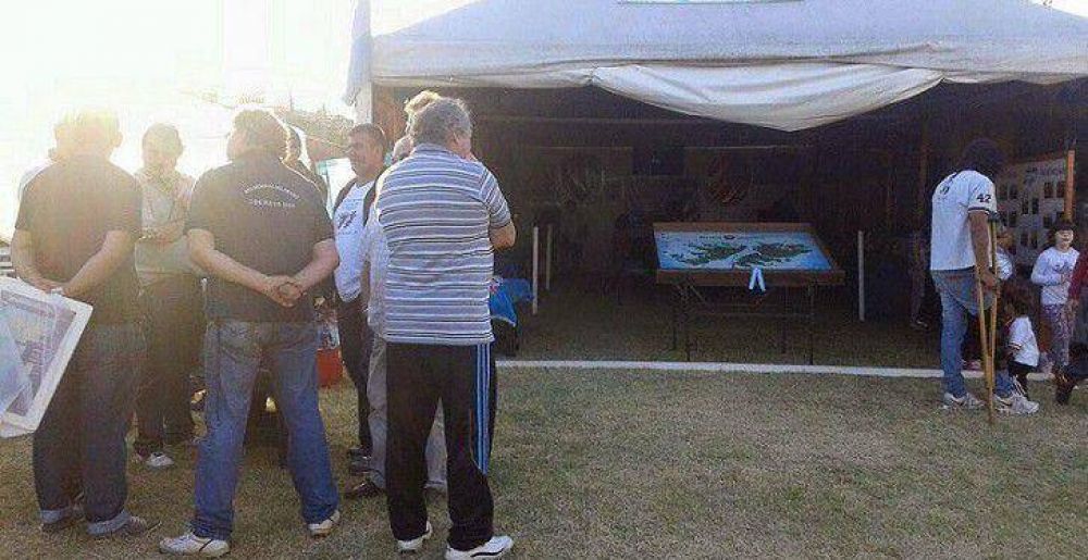 EL CONCEJAL MEDINA DEL PRO VISITO A LOS VETERANOS DE MALVINAS