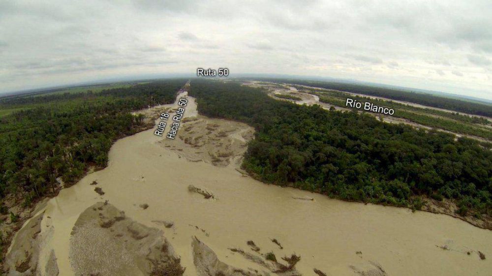 Siguen aisladas las comunidades abor�genes del noroeste de Or�n