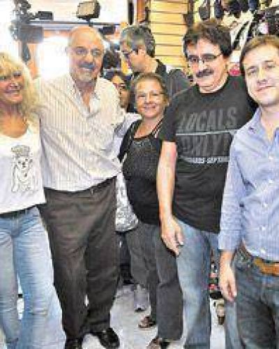 Contra �el cambio cosm�tico�