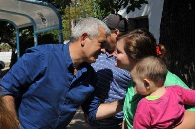 Dom�nguez critic� a Macri, a Massa y a los 