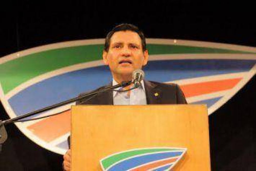Jos� Mongel�: �No seremos los tecn�cratas de la educaci�n del Chaco�