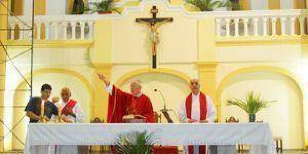 La comunidad catlica record el Domingo de Ramos