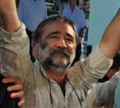 Para Avoscan se va a una elecci�n �fuertemente polarizada� entre Pichetto y Weretilneck