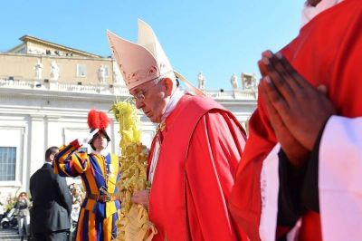 �Humillaci�n y no mundanidad, el camino de los cristianos�