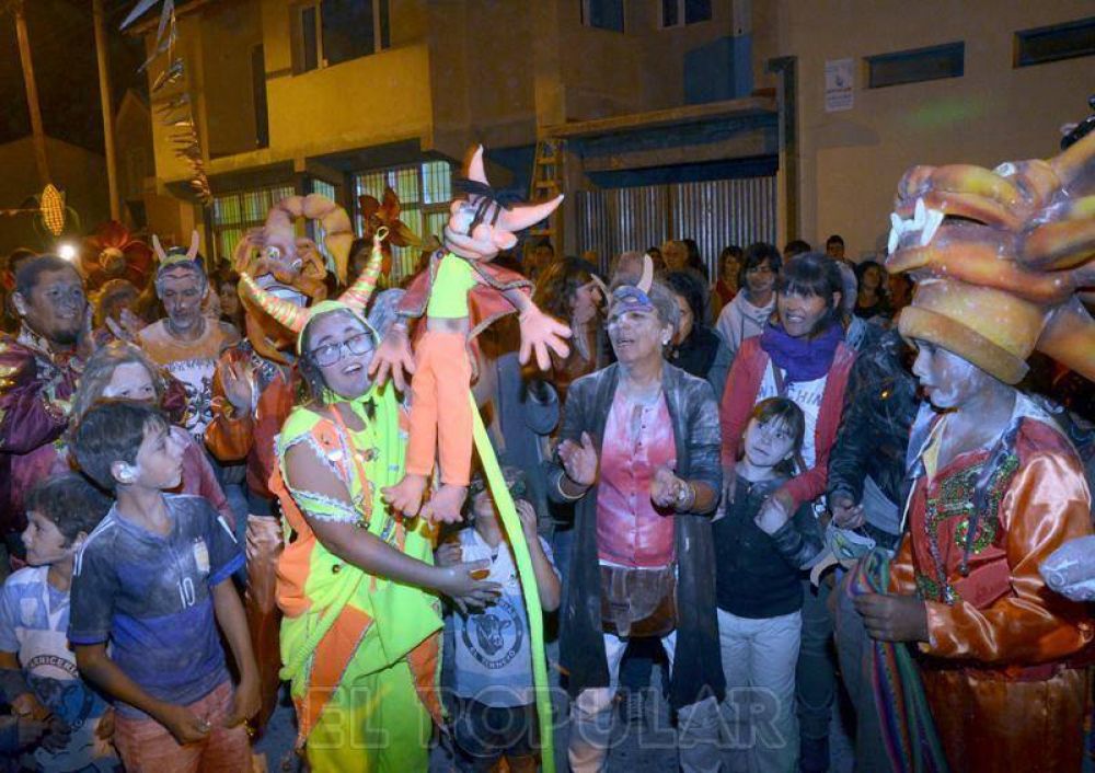 El barrio Obrero celebr� el carnaval abaje�o