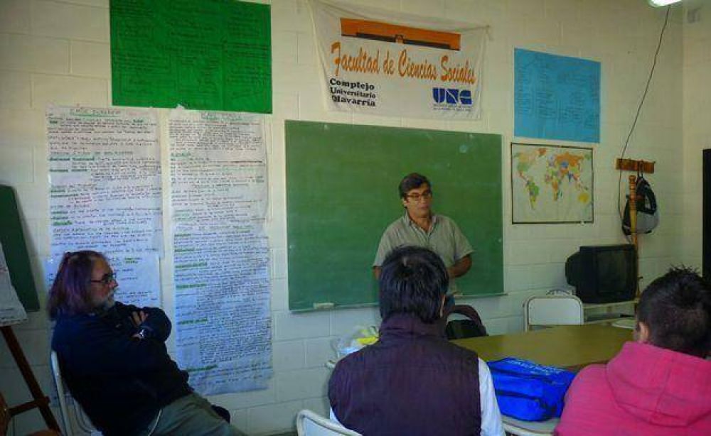 La Facultad de Sociales de Olavarr�a sigue apostando a la educaci�n en la Unidad N� 38