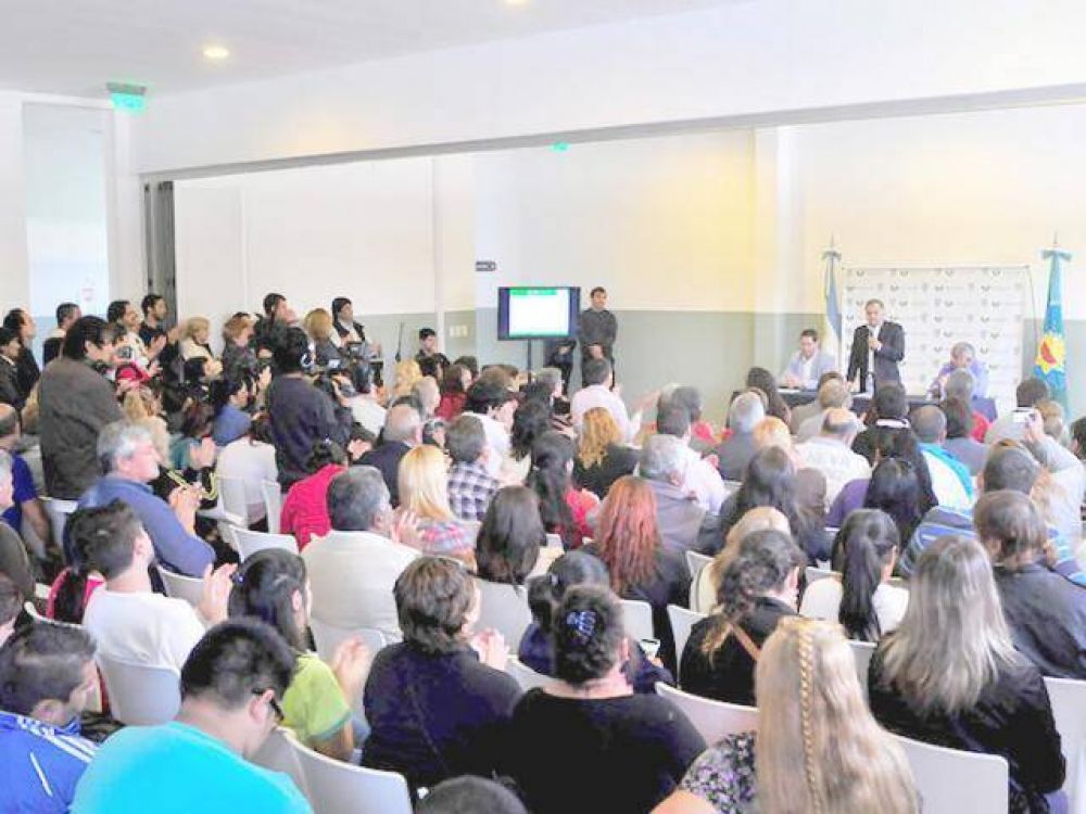 Pavimentos para 22 barrios