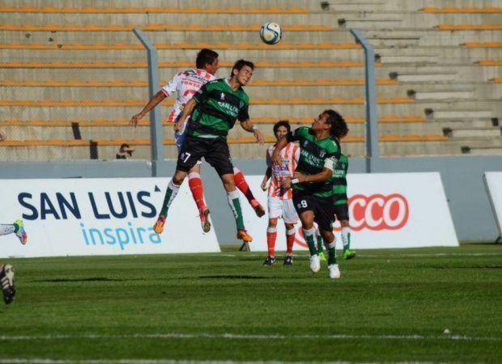 Estudiantes venci� a Atl�tico Paran� y se meti� entre los escoltas