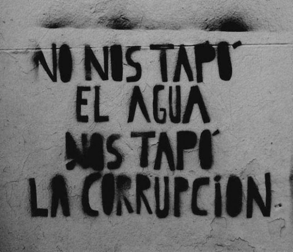 An�lisis #2A�os: �No nos tap� el agua, nos tap� la corrupci�n�