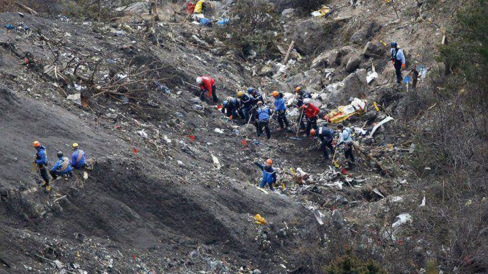 El desesperado grito del piloto a Andreas Lubitz: 