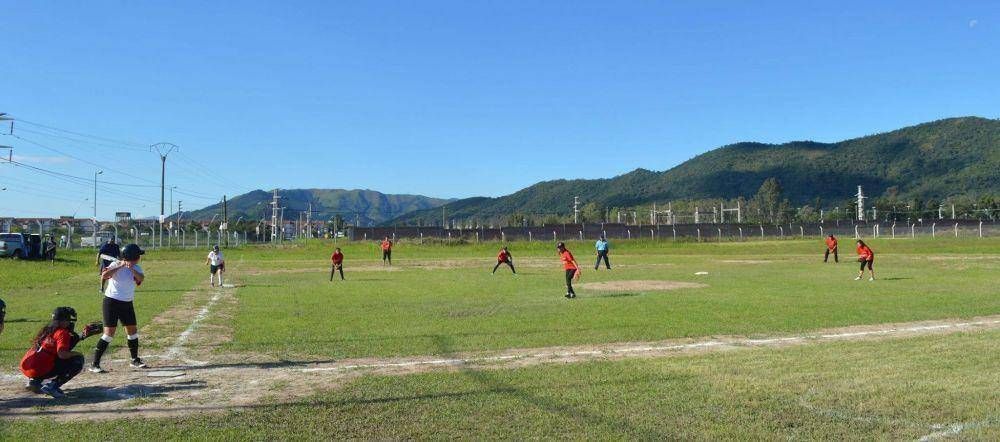 El softbol salte�o a todo motor