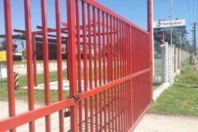 Clausuran tres distribuidoras por no vender garrafas al p�blico