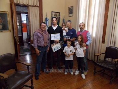 El intendente Marini recibi� a un destacado deportista juarense