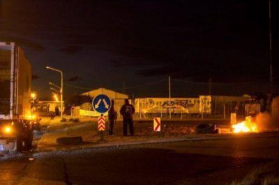 Los camioneros ya arrancaron con las medidas de fuerza