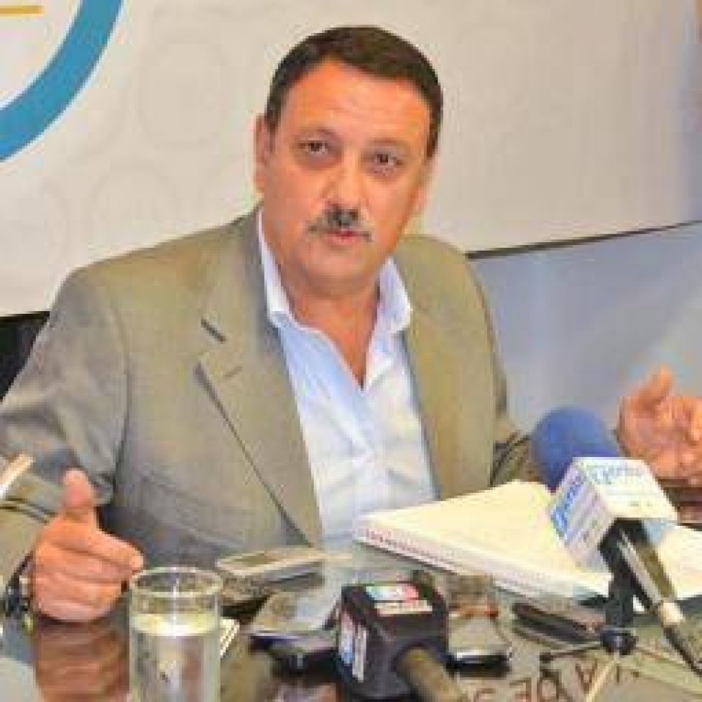 Quintela sali� con los tapones de punta contra el gobierno