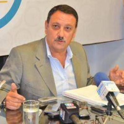 Quintela sali� con los tapones de punta contra el gobierno