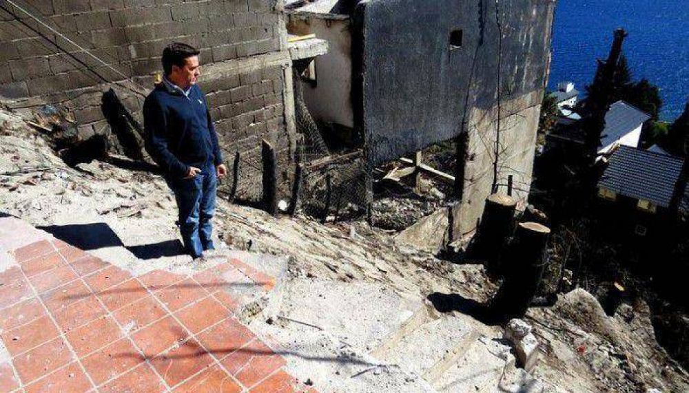 Finaliz� la demolici�n en barrio Belgrano y los vecinos volvieron a sus hogares