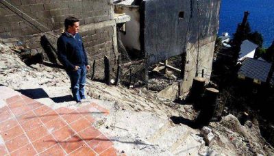 Finaliz� la demolici�n en barrio Belgrano y los vecinos volvieron a sus hogares