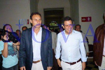 Facundo Manes brind� una charla en el Pasaje Dardo Rocha: 