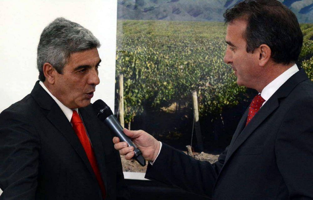 Sobre el filo, P�rez logra pagar sueldos