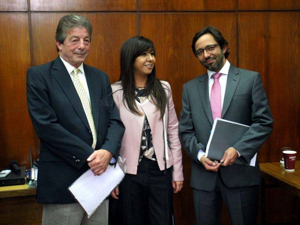 El Senado define qui�nes ir�n la Corte y �rganos de control