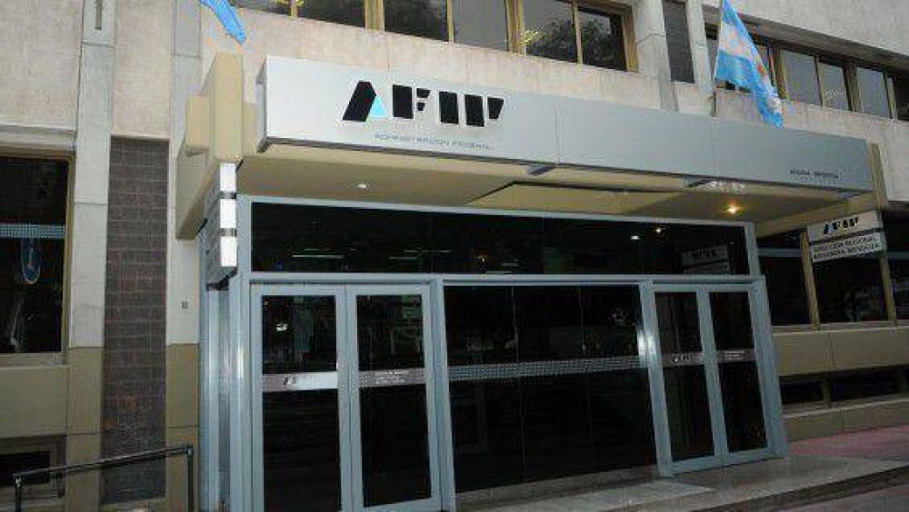 De las 11.200 usinas de facturas truchas que hay en el pa�s, 184 est�n en Mendoza