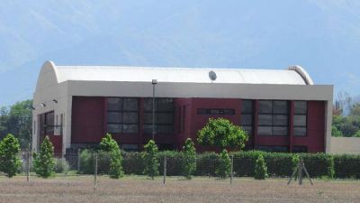 El apoderamiento del hangar, otro perjuicio de Romero a la provincia