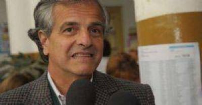 �Es una expresi�n de un t�pico romerista, o te sometes o te mando a bajar� 