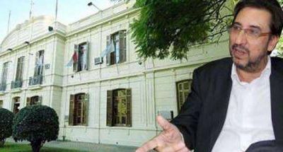 El�as presenta su candidatura