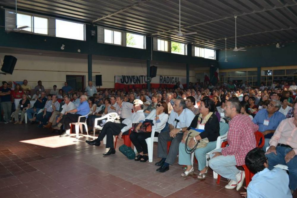 Detalle de la votaci�n del congreso radical, departamento por departamento 