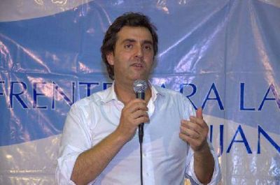 Boto volvi� a cuestionar la postura del Ejecutivo en relaci�n al COU