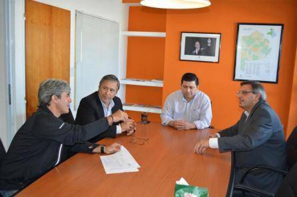 LENZI Y ABARCA SE REUNIERON CON EL PRESIDENTE DEL OCABA