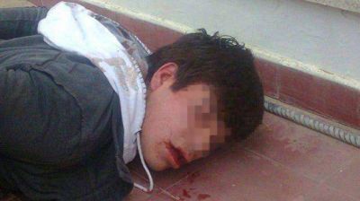 Un adolescente sufri� dura golpiza cuando lo sorprendieron robando