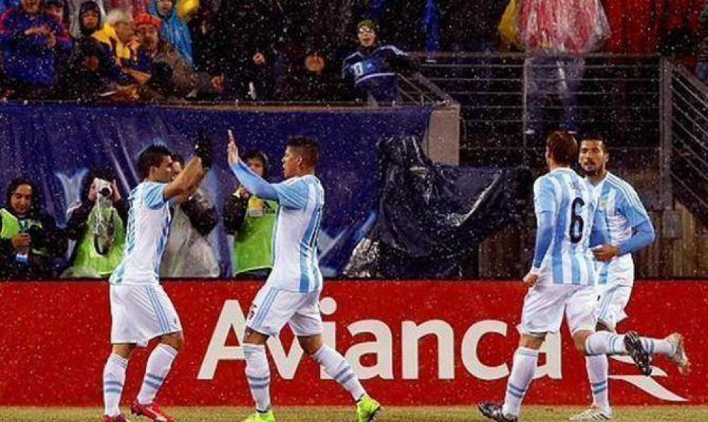 Con un rato de f�tbol, Argentina super� a Ecuador