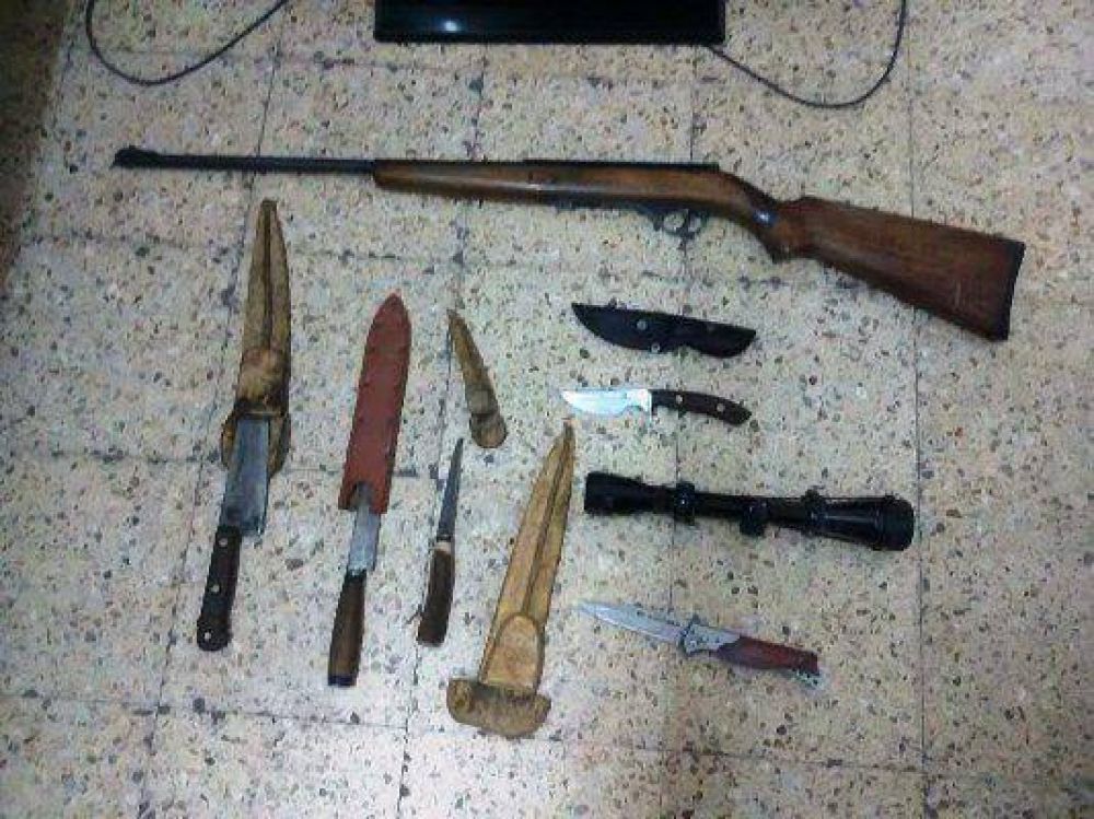 Entraron a robar, los vio un vecino y fueron detenidos