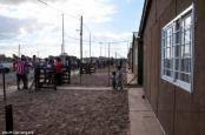 Entregan las primeras 11 viviendas a familias que viven a la vera del Arroyo Del Gato
