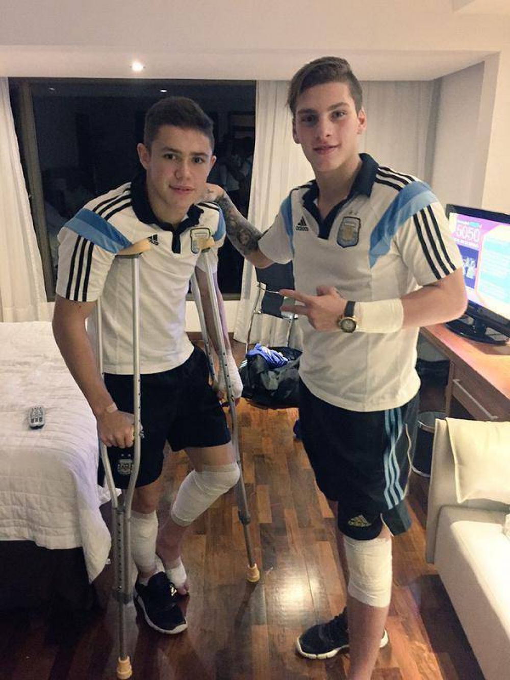 Un jugador de la Sub 17 se cay� de un primer piso mientras jugaba a la PlayStation