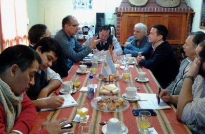 Autoridades provinciales y chilenas abordaron la problem�tica de la pesca furtiva